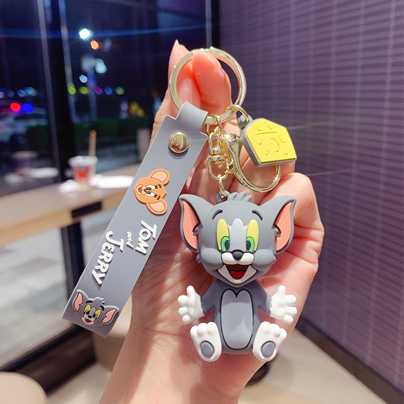 011018 Tom and Jerry - Tom Keychain (50 Points)