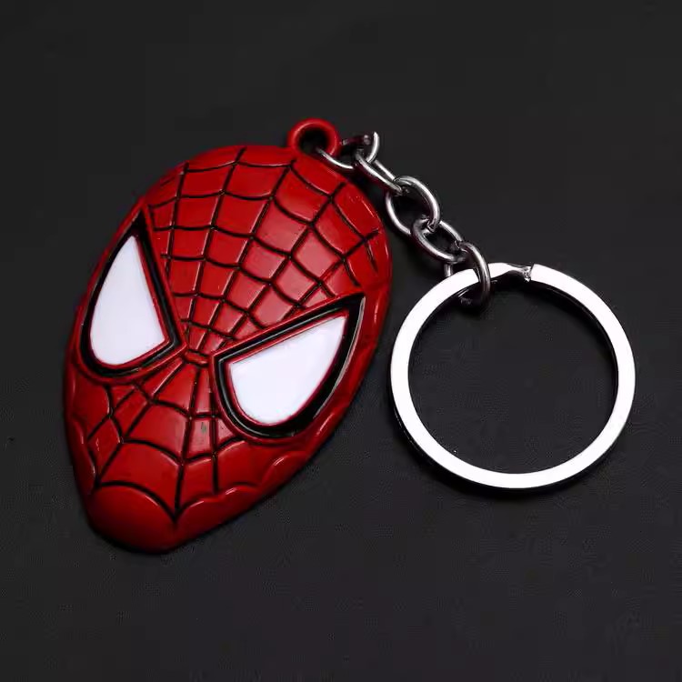 011038 Marvel - Spider-Man Mask Keychain (37 Points)